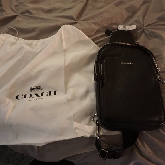 Coach Sling Black Leather Nickel  NWT Unisex - Picture 1 of 9